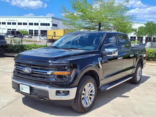 Agate Black Metallic 2026 Ford F-150 XLT