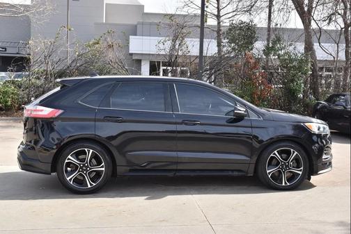 2019 Ford Edge ST
