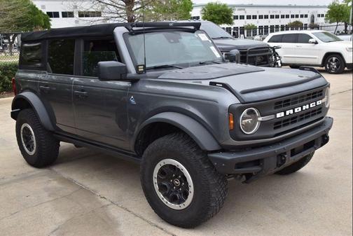 Carbonized Gray Metallic 2021 Ford Bronco Black Diamond