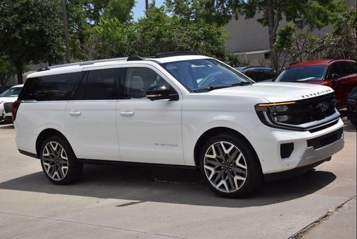 Star White Metallic Tri-Coat 2025 Ford Expedition Max Platinum