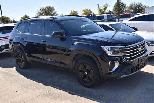 2024 Volkswagen Atlas 2.0T SE