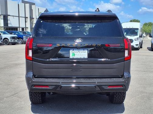 2025 Ford Expedition Tremor