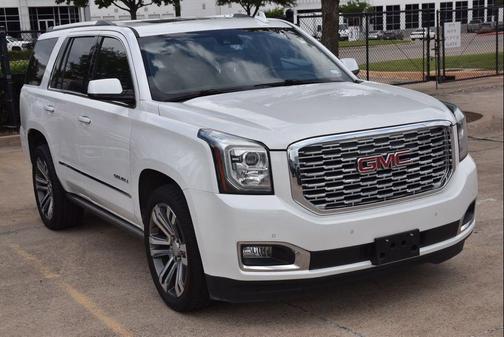 White Frost Tricoat 2018 GMC Yukon Denali