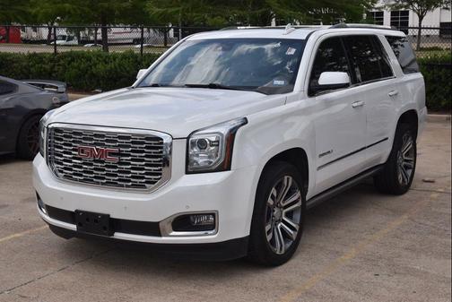 White Frost Tricoat 2018 GMC Yukon Denali