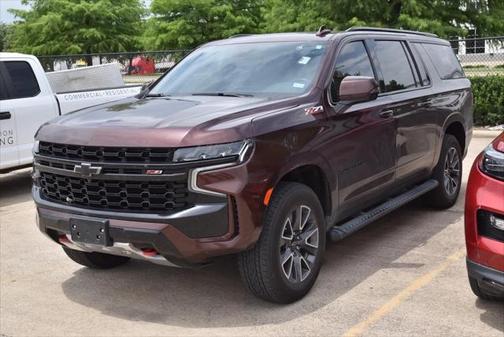 2023 Chevrolet Suburban 4WD Z71