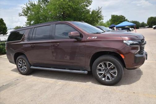 2023 Chevrolet Suburban 4WD Z71