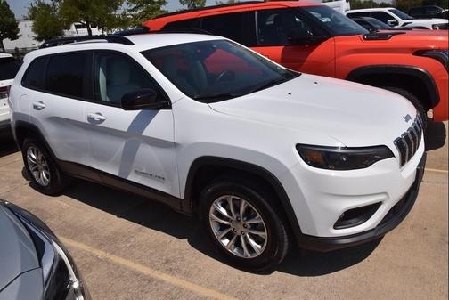 2022 Jeep Cherokee Latitude Lux