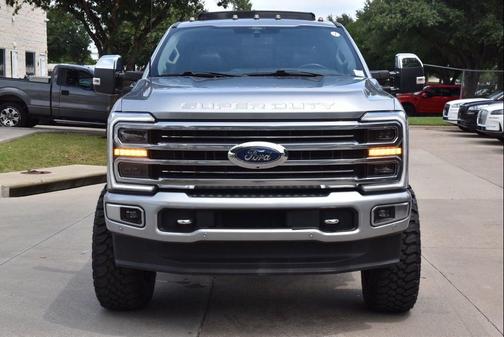 Iconic Silver Metallic 2024 Ford F-250 Limited