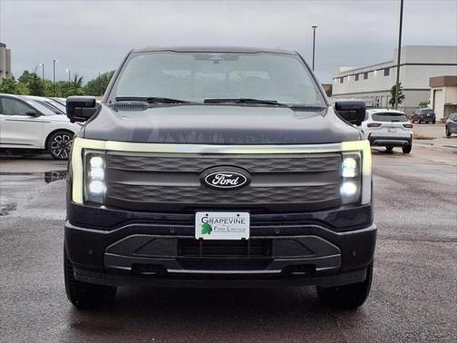 2025 Ford F-150 Lightning LARIAT