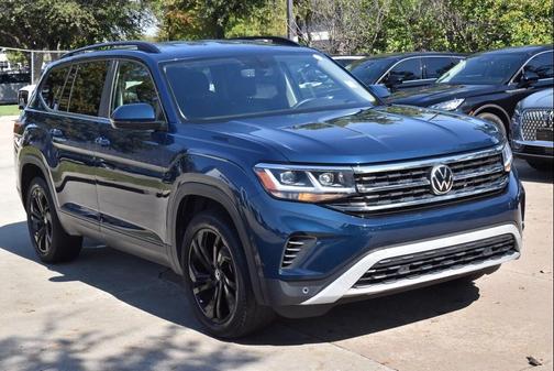 2022 Volkswagen Atlas 2.0T SE w/Technology