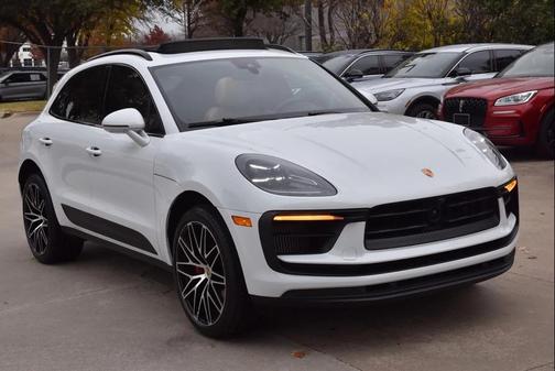2023 Porsche Macan S