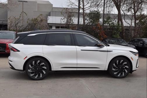 2026 Lincoln Nautilus Black Label