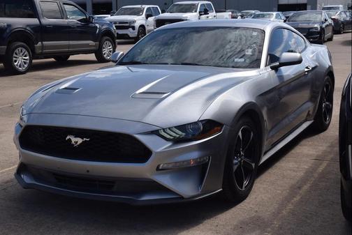 2020 Ford Mustang EcoBoost