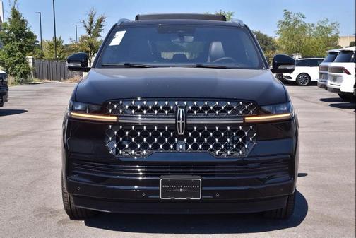 2025 Lincoln Navigator Black Label