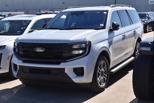 2025 Ford Expedition Active