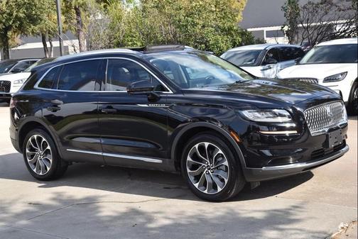 2021 Lincoln Nautilus Reserve