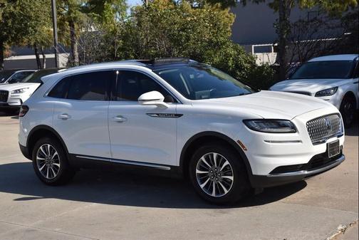 2022 Lincoln Nautilus Reserve