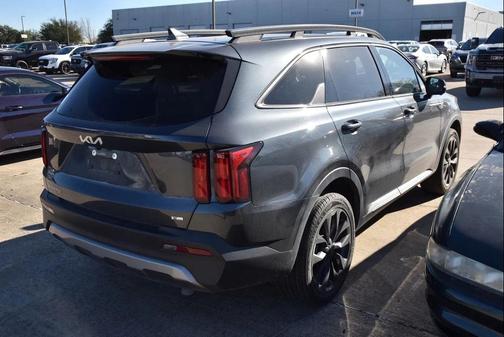 2023 Kia Sorento SX