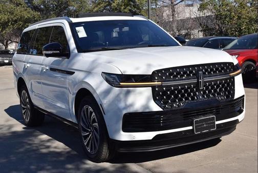 2025 Lincoln Navigator Black Label