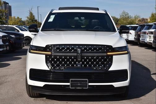 2025 Lincoln Navigator Black Label