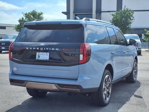 2025 Ford Expedition King Ranch