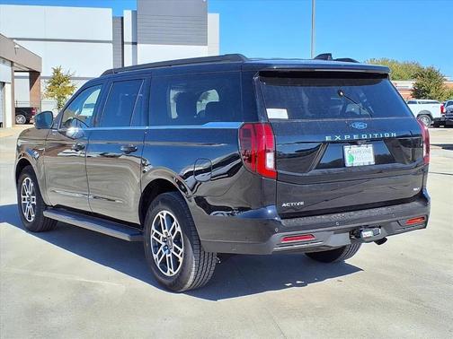 2025 Ford Expedition Max Active 4x2