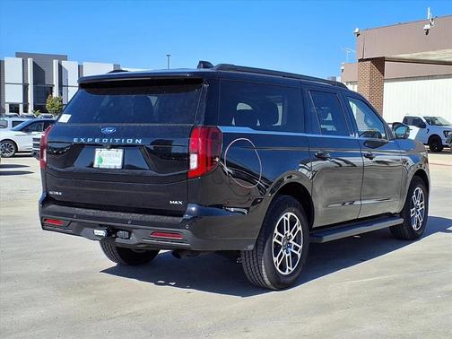 2025 Ford Expedition Max Active 4x2