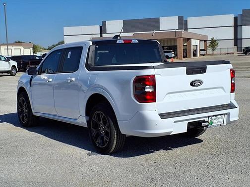 2025 Ford Maverick Lobo Standard