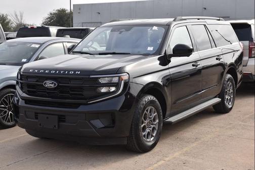 2025 Ford Expedition Max Active 4x4