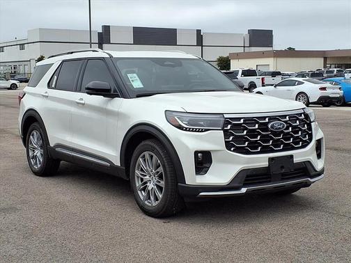 2025 Ford Explorer Platinum