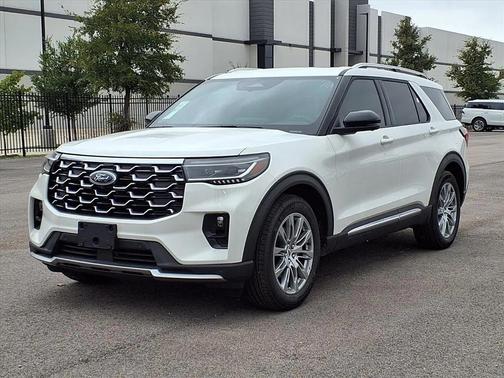 2025 Ford Explorer Platinum