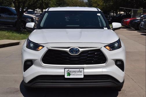 2023 Toyota Highlander Hybrid LE