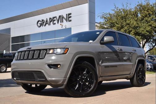 2021 Jeep Grand Cherokee Laredo