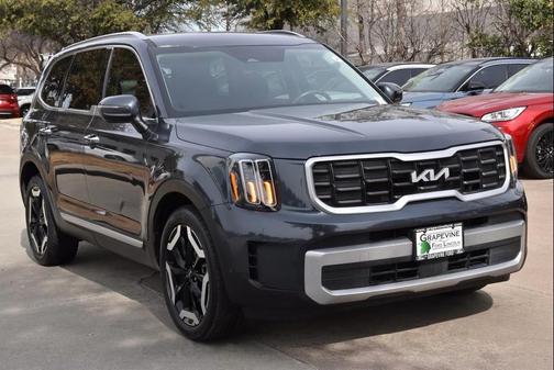 2023 Kia Telluride S