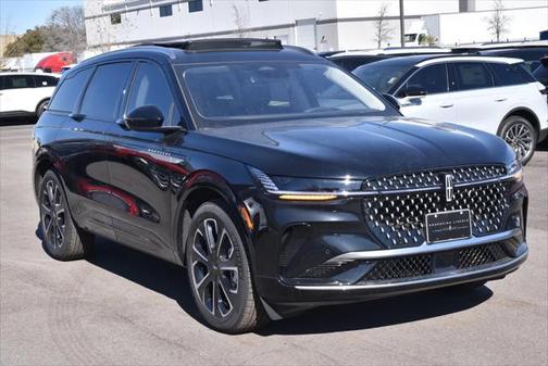 2025 Lincoln Nautilus Reserve