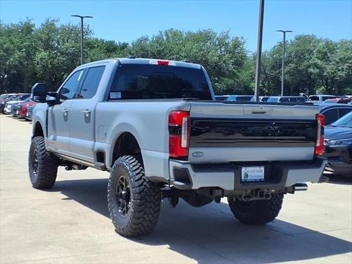 2025 Ford F-250 Platinum