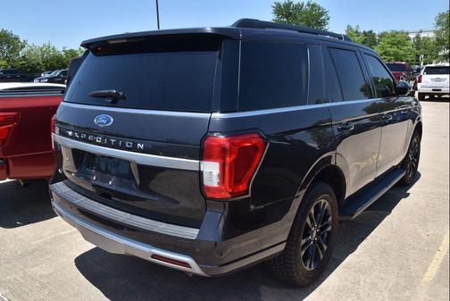 Dark Matter Gray 2024 Ford Expedition XLT