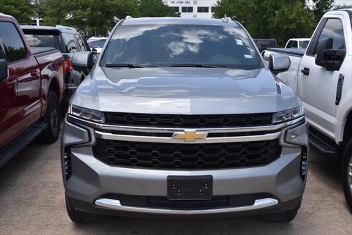 2024 Chevrolet Suburban LS