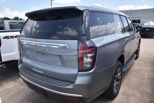 2024 Chevrolet Suburban LS