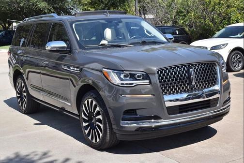2023 Lincoln Navigator Black Label