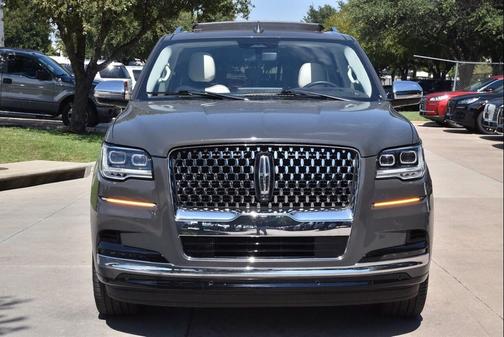 2023 Lincoln Navigator Black Label