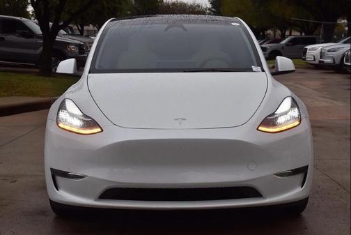 2023 Tesla Model Y Long Range Dual Motor All-Wheel Drive