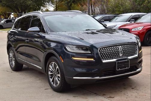 2022 Lincoln Nautilus Standard