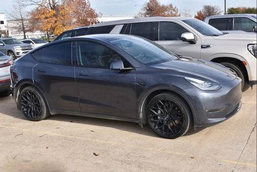 2021 Tesla Model Y Long Range Dual Motor All-Wheel Drive