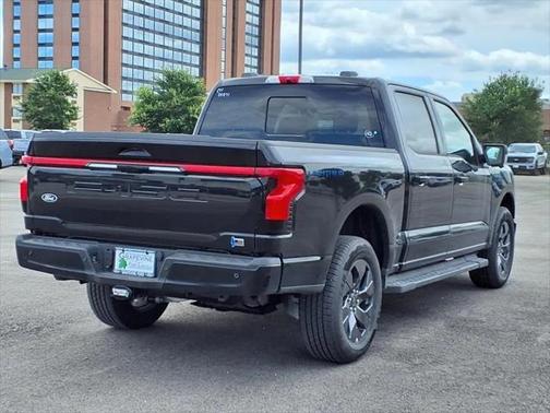 2025 Ford F-150 Lightning LARIAT