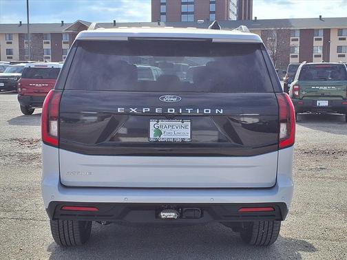 2026 Ford Expedition Active