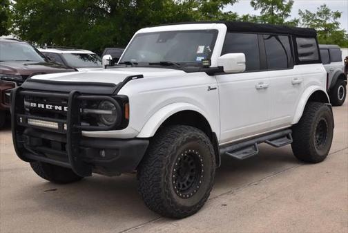 2022 Ford Bronco Outer Banks