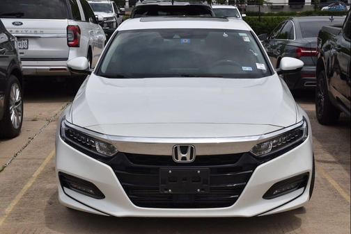 Platinum White Pearl 2019 Honda Accord EX-L