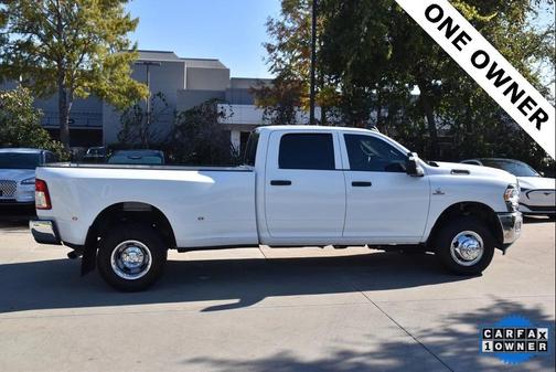 2024 RAM 3500 Tradesman Crew Cab 4x4 8' Box