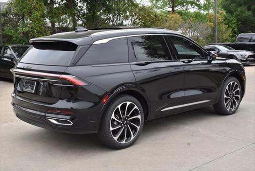 2024 Lincoln Nautilus Black Label